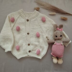 Rankų darbo dovanų rinkiniai naujagimiams ir kūdikiams.