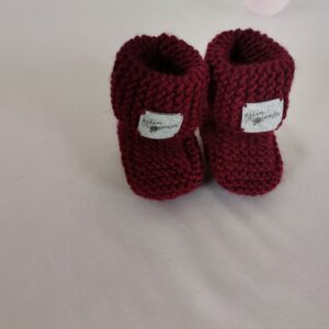 Rankų darbo tapukai kūdikiams