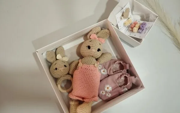 DOVANŲ RINKINIAI – YPATINGA DOVANA SU MEILE IŠ AILIN CRAFTS