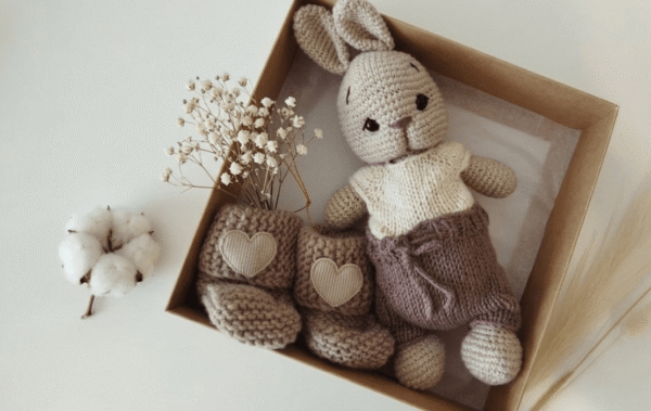 DOVANŲ RINKINIAI – YPATINGA DOVANA SU MEILE IŠ AILIN CRAFTS