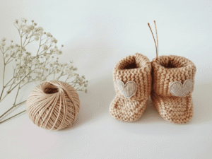 Garstyčių merino tapukai kūdikiams su širdelėmis