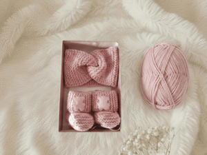 Rankų darbo tapukai ir galvajuostė - pelenų rožinės spalvos