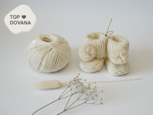 Pieno baltumo merino tapukai kūdikiams su bumbulais